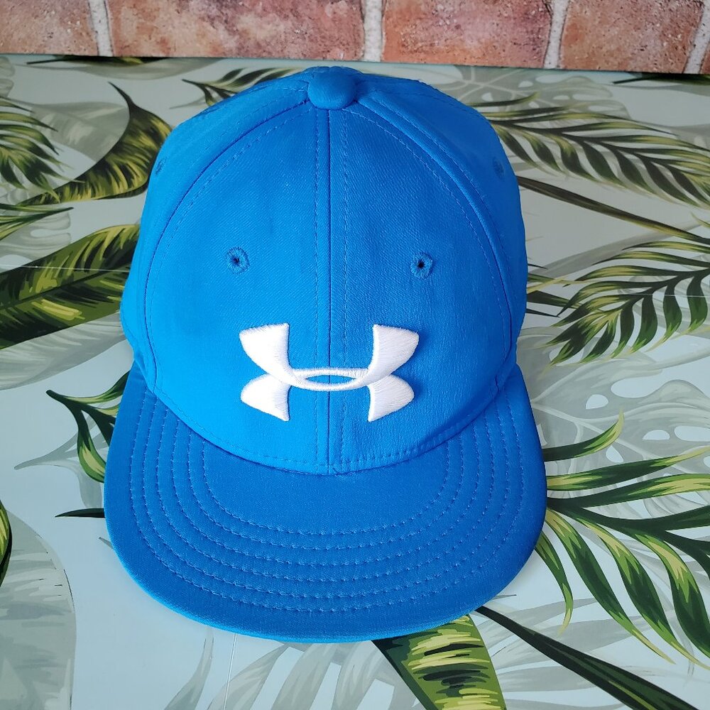 Under Amour youth Ball Cap, size S/M